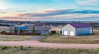 736 Valley View Dr, Cheyenne, WY 82009