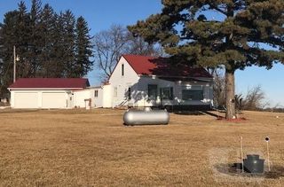 1948 Vine Ave, Aredale, IA 50605