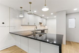 100 Edgewater Dr #142, Coral Gables, FL 33133