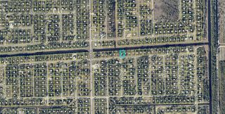 1215 Augusta St E, Lehigh Acres, FL 33974