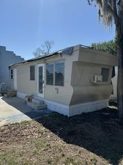 4 W  Main St #122, Mount Dora, FL 32757