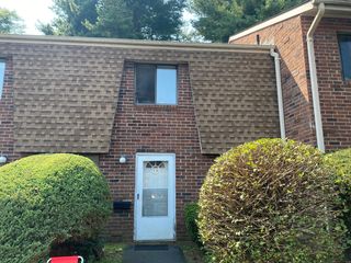 104 Wakefield Circle #104, East Hartford, CT 06118