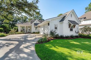 548 Artesian Spring Dr, Fairhope, AL 36532