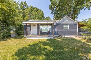73 D St, Qulin, MO 63961
