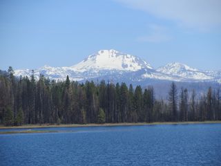 113 Lake Almanor West Dr, Chester, CA 96020