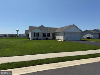 716 Bethayres St, Harrington, DE 19952