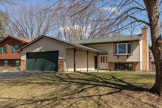 4000 Katie Ln NW, Rochester, MN 55901