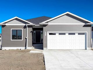 801 E Blf, Norfolk, NE 68701