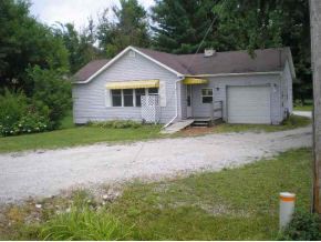7150 Highway 10 #1, Knox, IN 46534