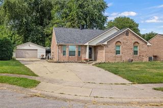 3811 Needleleaf Ct, Owensboro, KY 42301