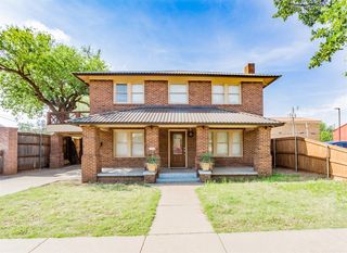 2305 Broadway, Lubbock, TX 79401