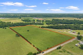 Moore Rd, Wynnewood, OK 73098