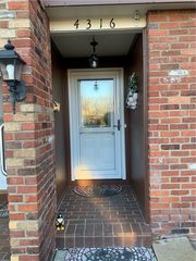 4316 Hemlock Cir, Allison Park, PA 15101
