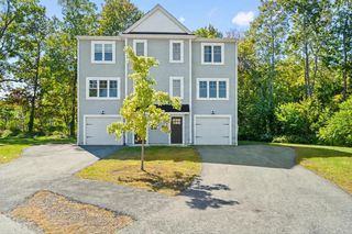 66 Castine St, Worcester, MA 01606
