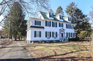 71 Olcott Rd N, Big Flats, NY 14814