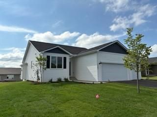 1347 Orchid Way, New Richmond, WI 54017