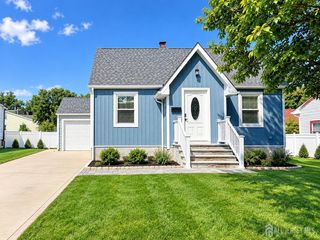 49 E  Buckingham Ave, Mount Ephraim, NJ 08059