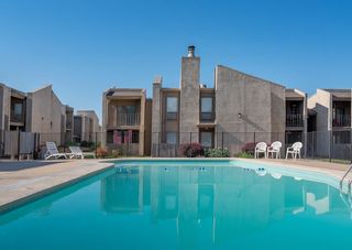 chisholm creek pet resort wichita kansas