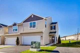 454 Briarwood Ln, Lowell, IN 46356