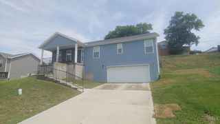 960 Golfview Dr, Hamilton, OH 45013
