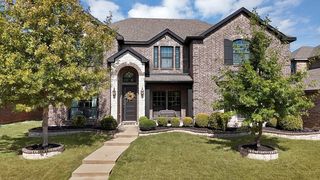 119 Crystal Creek Dr, Red Oak, TX 75154