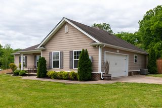 3750 Kedron Rd, Spring Hill, TN 37174