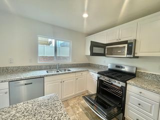 7517 Citrusmoon Ct, Riverside, CA 92507
