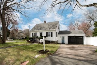 14 Sumner Ave, Braintree, MA 02184