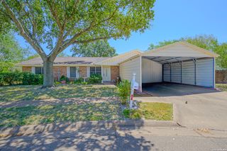 805 Olympic, Beeville, TX 78102
