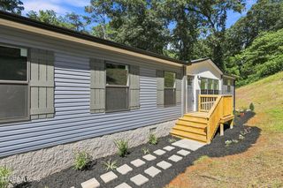 260 Island Ford Rd, Lake City, TN 37769
