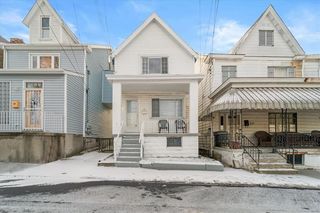 71 McKinnie Ave, Mc Kees Rocks, PA 15136
