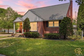 27564 W  Chicago St, Livonia, MI 48150