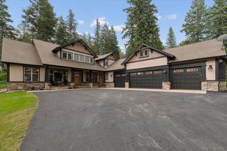 19 Ridgeway Ct, Columbia Falls, MT 59912