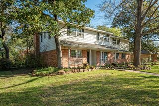 3141 Brincrest Dr, Farmers Branch, TX 75234