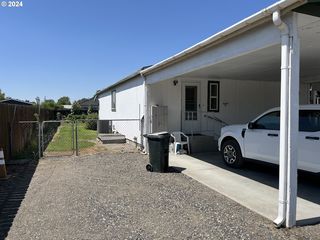 350 SE 4th St, Irrigon, OR 97844