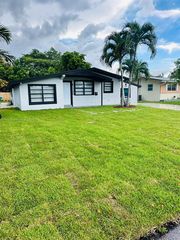 2280 Havana Dr, Miramar, FL 33023
