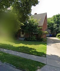 18314 La Salle Rd, Cleveland, OH 44119