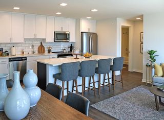 916 E  State St #510, Milwaukee, WI 53202