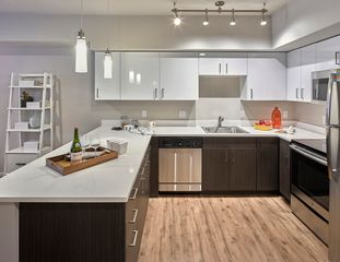 15045 5th Ave  SW #547, Seattle, WA 98166