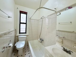 149-09 Northern Blvd #1A, Flushing, NY 11354