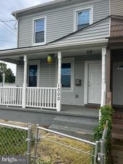 1000 W  Front St, Florence, NJ 08518