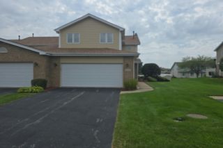 8645 Cashel Ln, Tinley Park, IL 60487