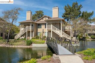 82 Lakeshore Ct, Richmond, CA 94804