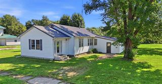 202 Liberty St, Conesville, IA 52739