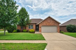867 W Sole Drive, Nixa, MO 65714