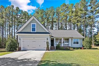 536 Orchard Falls Dr, Spring Lake, NC 28390