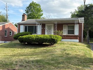 7844 Drexel Dr, Saint Louis, MO 63130