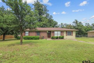 3160 Roosevelt Dr, Tyler, TX 75705