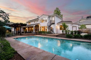 1410 Glen View Ct, Roseville, CA 95747