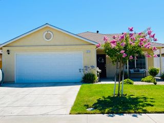 614 La Habra St, Merced, CA 95341